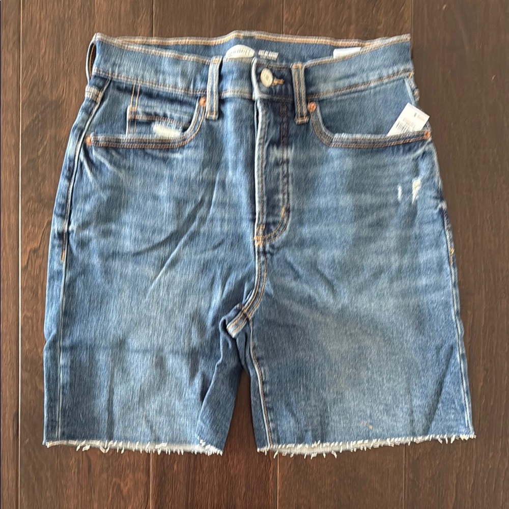 NWT Women’s Old Navy Sky Hi Extra High Rise Denim Blue Jean Shorts
